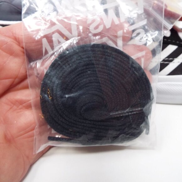 Vans Slip On Sneakers With Laces NWT - Picture 16 of 16